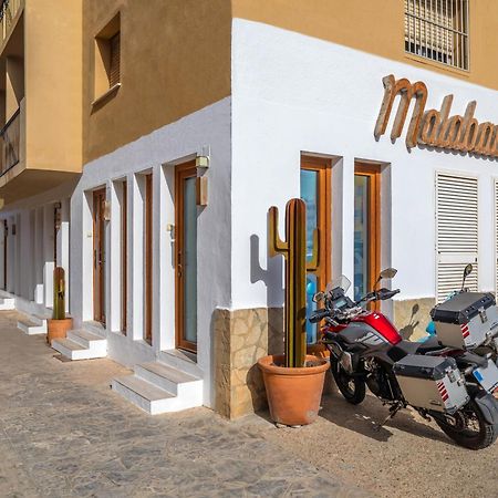טריפה Malabau Beach House מראה חיצוני תמונה